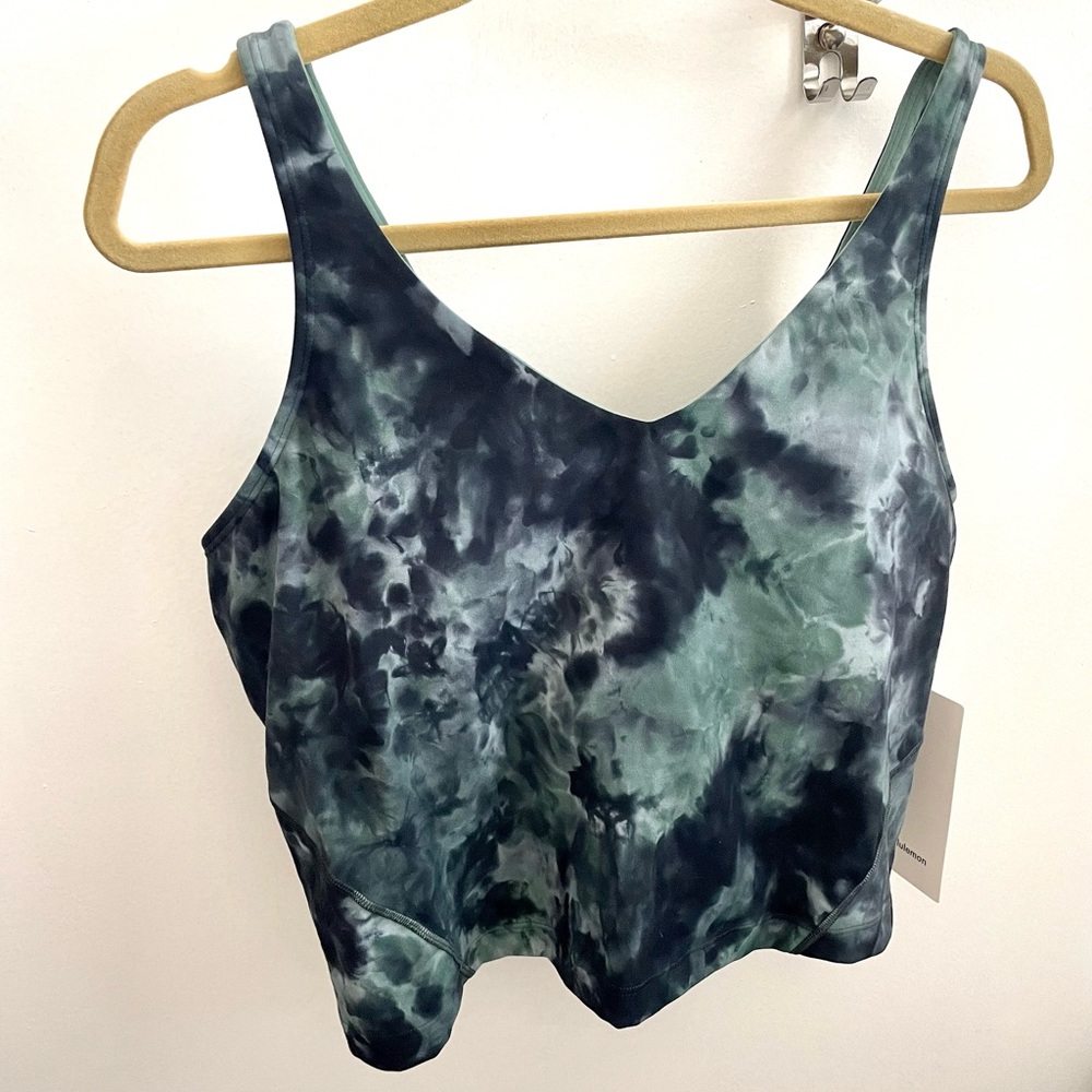 Lululemon align tank bra